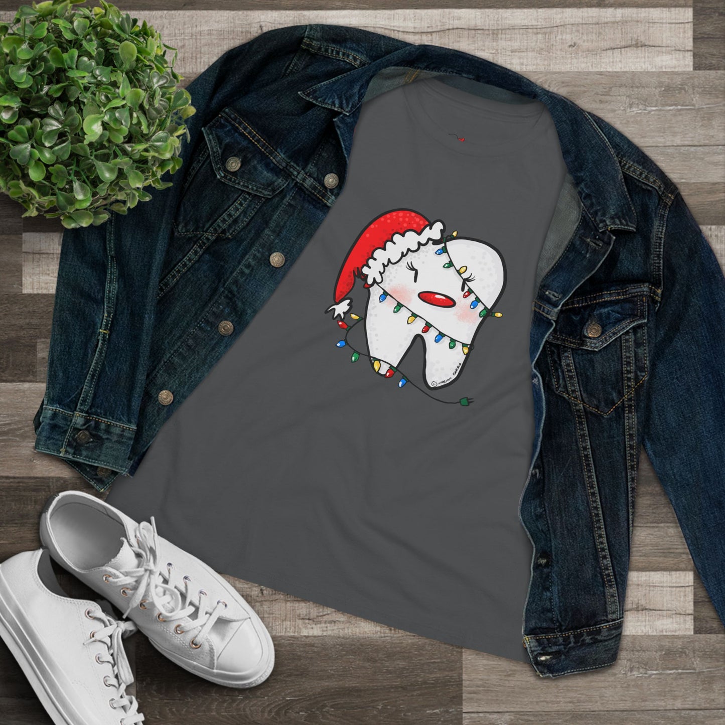 Christmas molar Women's Cotton Tee