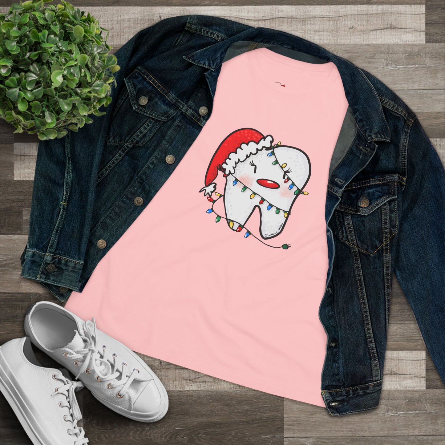 Christmas molar Women's Cotton Tee